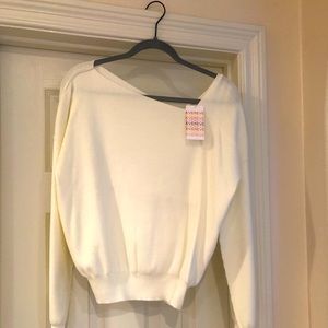 EVEREVE Line and Dot off shoulder sweater